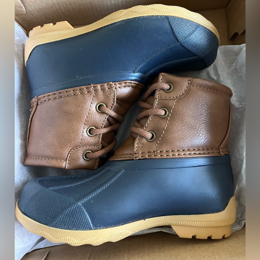 Sperry port boot tan/navy boys 9M